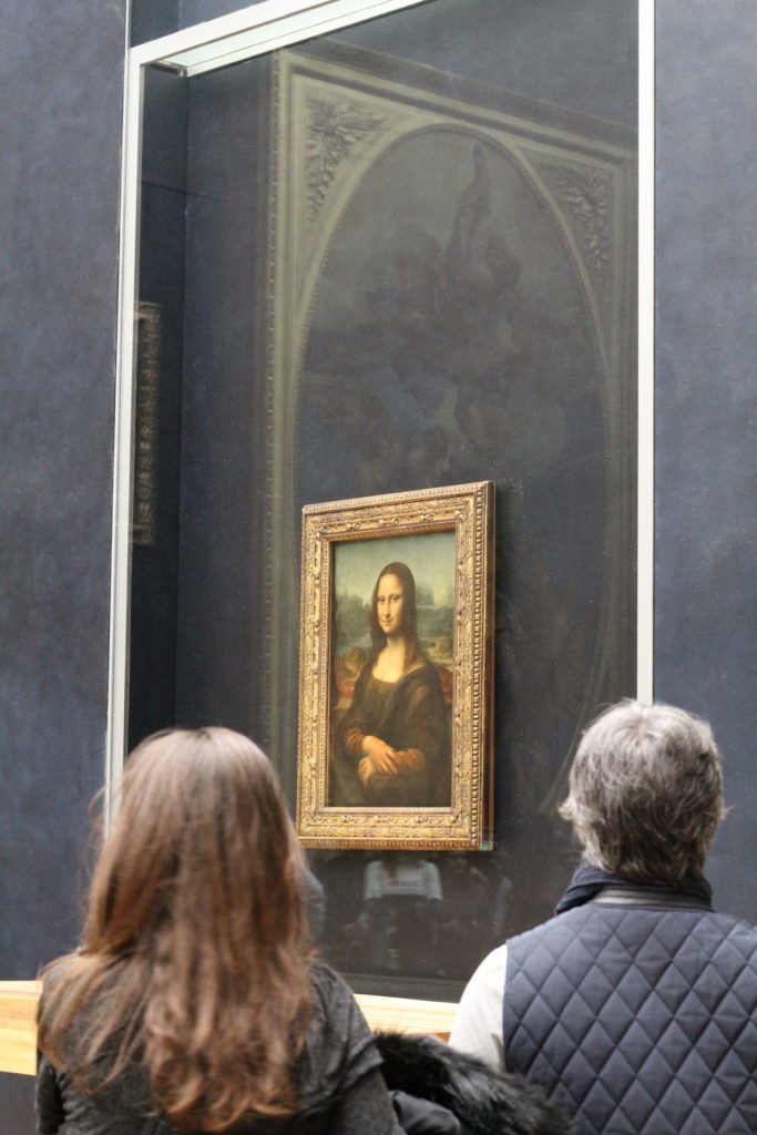 the Mona Lisa painting at the louvre in Paris, France