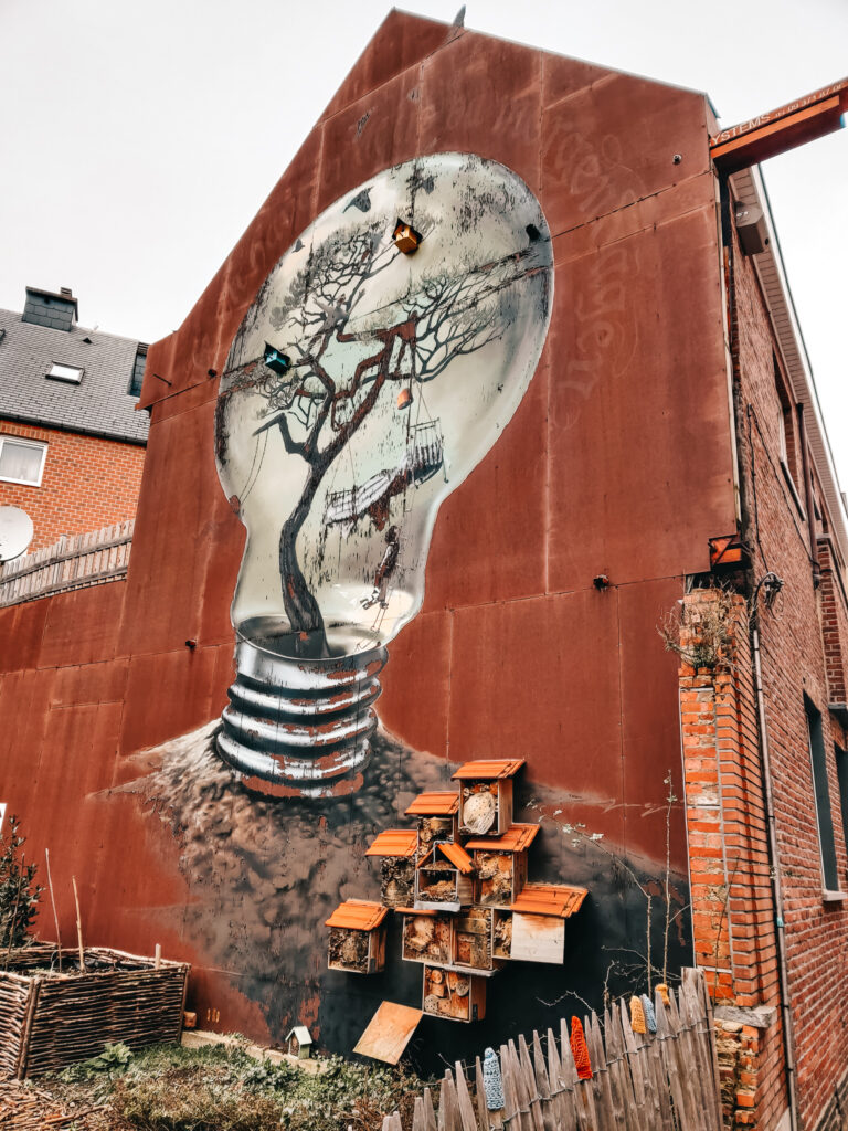 mechelen muurt, grafiti in mechelen, belgium